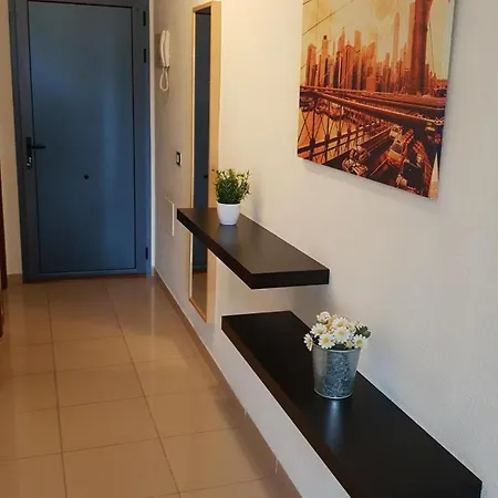 Mit Balkon, Pool Und Spielplatz Lejlighed